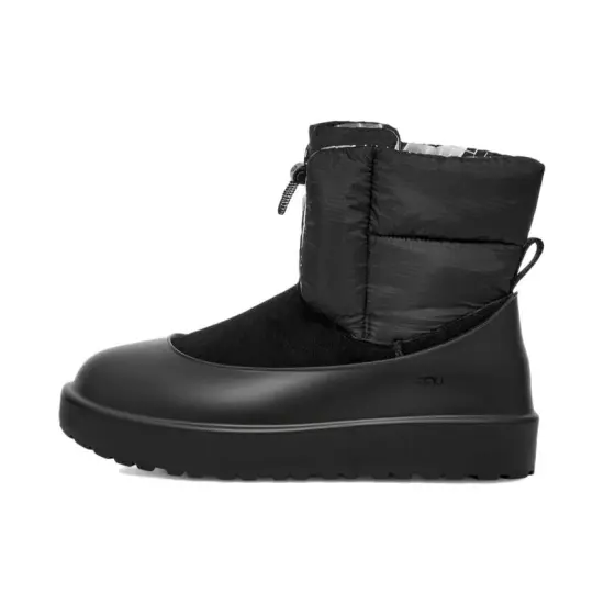 UGG Maxi Toggle Ankle Boots
