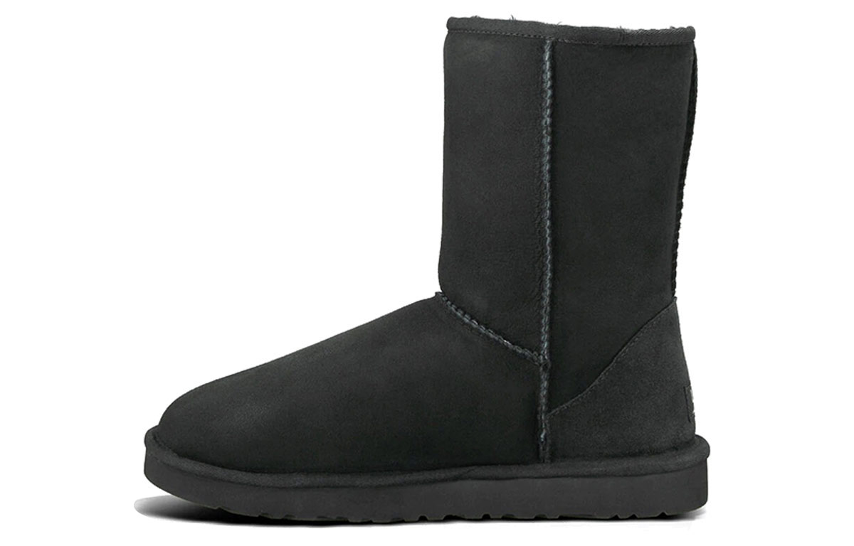 UGG Classic Short Botas