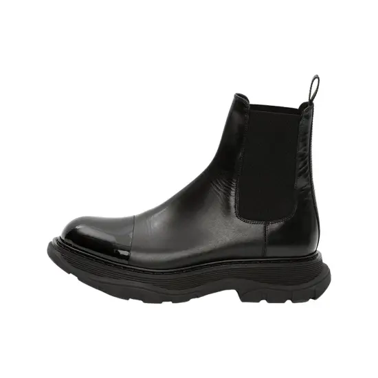 Alexander McQueen Shiny Toecap Tread Chelsea Boot Black
