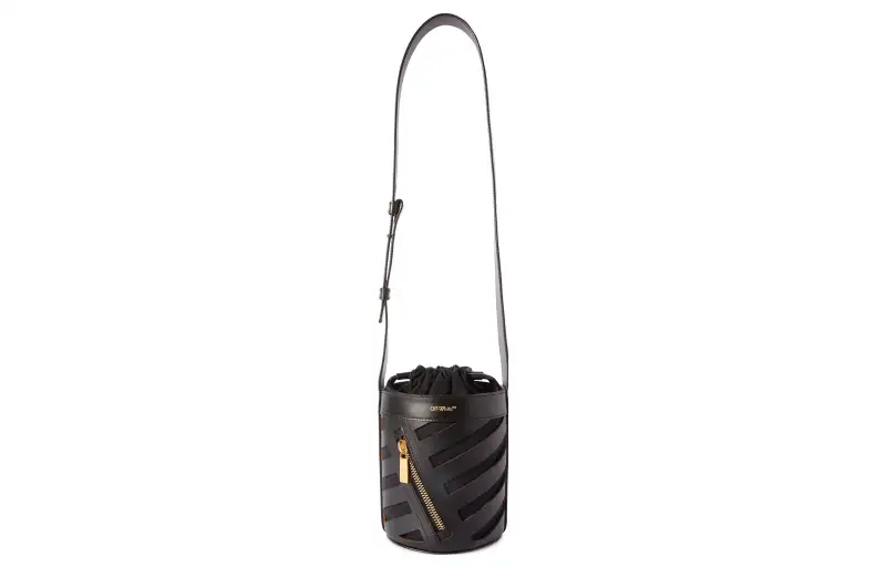 【Best of: PromotionsPrevious Season】Diag cut-out bucket bag