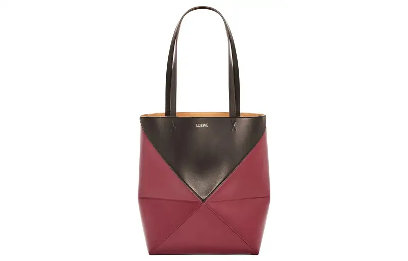 LOEWE Shiny Cow Leather Tote Bag, Shopping Bag, Handbag Regular Women's Black/Cherry Red