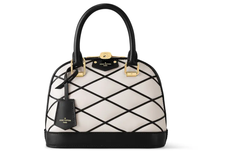 LOUIS VUITTON Alma Bb