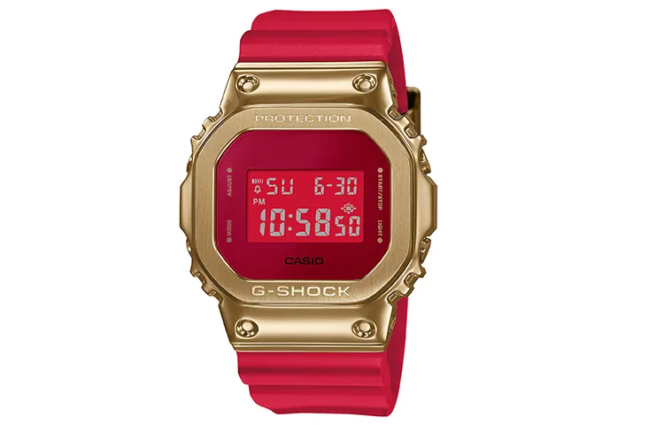 CASIO Women's Full Metal Series 49.6mm Red Watch GM-5600CX-4PFN