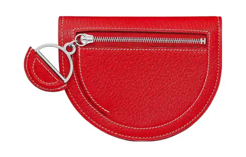 HERMES In The Loop Mysore Goat Skin Pig Nose Short Wallet Women's Heart Red