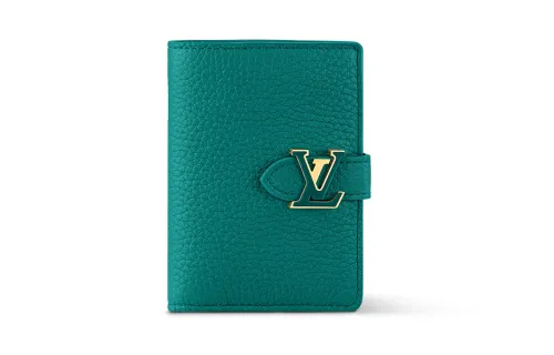 LOUIS VUITTON M83572 Lv Vertical Compact Wallet