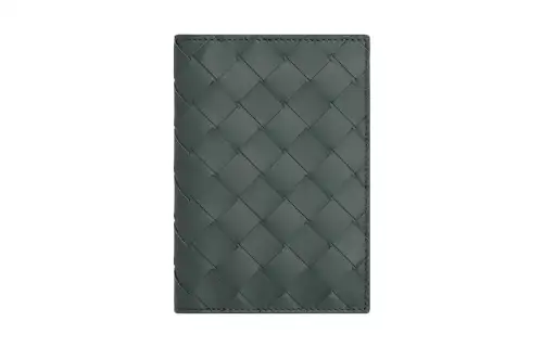 Bottega Veneta Calfskin Passport Holder Men's Slate Gray