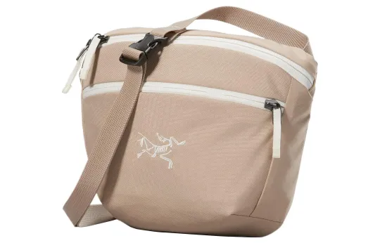 Arc'teryx Mantis Sling Bag, Shoulder Bag, Crossbody Bag, Waist Bag Recycled Polyester Light Brown Unisex