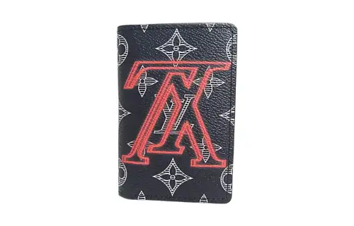 LOUIS VUITTON Wallets