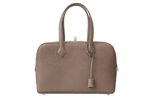 HERMES Victoria III Fourre Tout Taurillon Clemence Cow Leather Victoria Handbag Unisex Red Sandalwood Wood Color