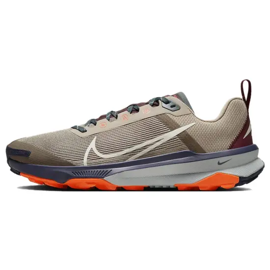Nike Kiger 9 'Khaki'