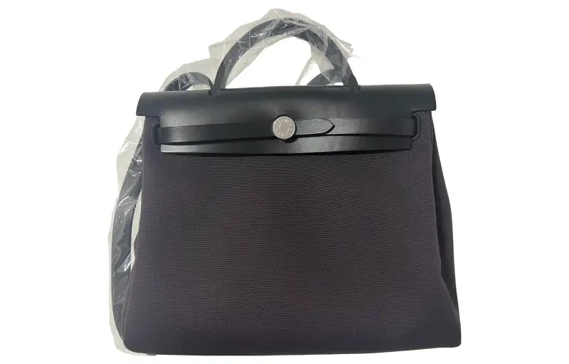 HERMES Herbag Zip Canvas With Hunter Cow Leather Shoulder Bag, Crossbody Bag, Handbag 31 Unisex Black