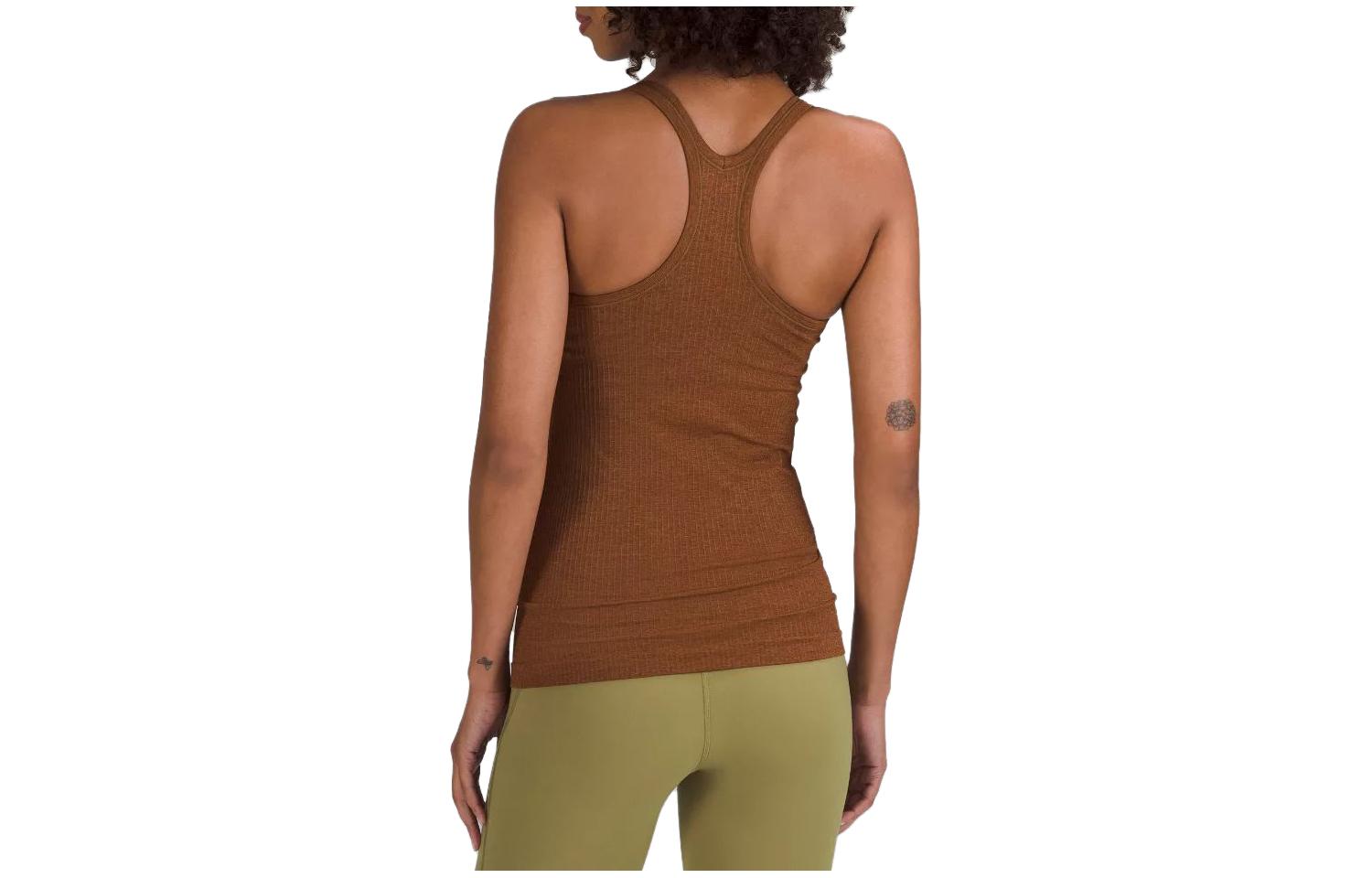 lululemon/ Ebb To Street