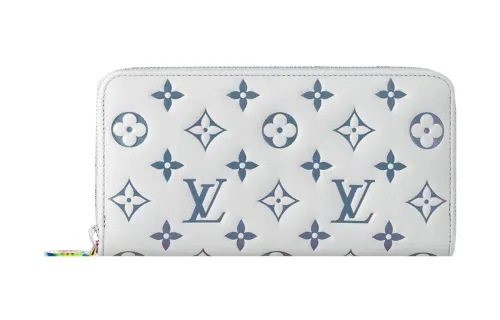 LOUIS VUITTON Zippy Lambskin Wallet Women's White