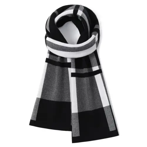 FREE RABBITⅡ Plush Yarn Scarf Men's Gift Box Set