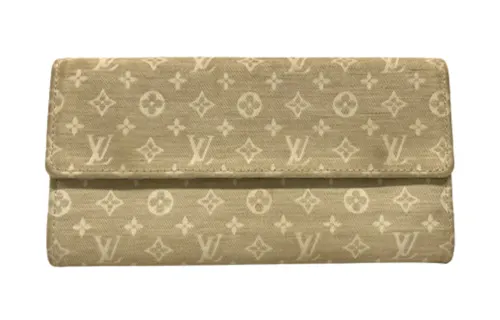 LOUIS VUITTON Sarah Leather Wallet Unisex White & Beige White & Ivory