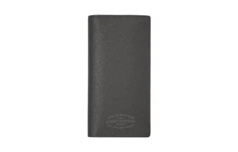 LOUIS VUITTON Taïga Cow Leather Wallet Men's Black