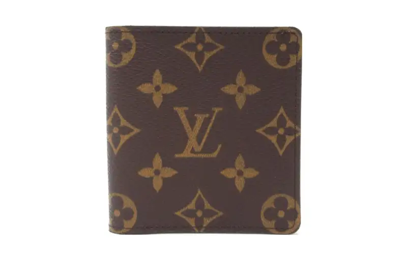 LOUIS VUITTON Wallets