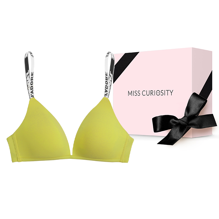 MISS CURIOSITY SS23 J'ADORE