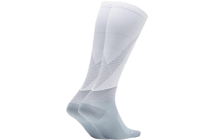 Nike Elite Over-The-Calf Running Socks   1