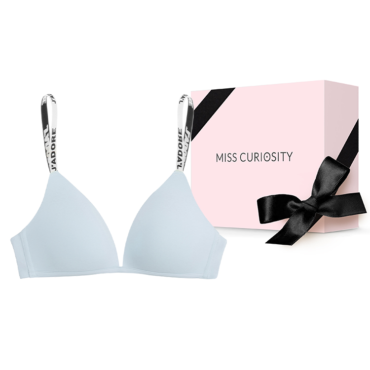 MISS CURIOSITY SS23 J'ADORE