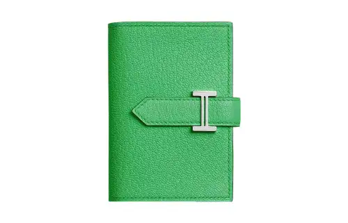 HERMES Bearn Mysore Goat Skin Wallet Mini Women's 0Z Vert Comics Comic Green