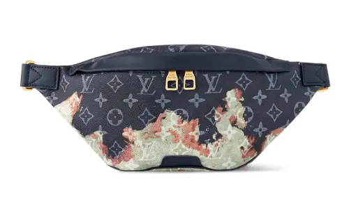 LOUIS VUITTON Discovery Bumbag Pm Ink Blue