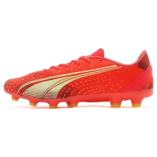 PUMA Ultra Pro Football Shoes Men Low-top