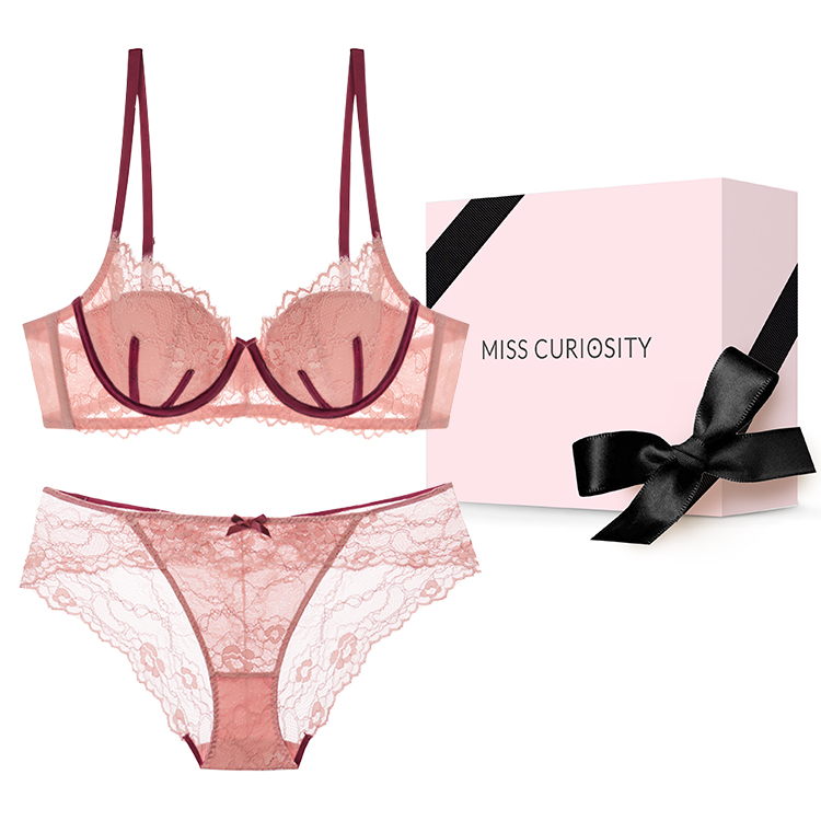 MISS CURIOSITY FW22