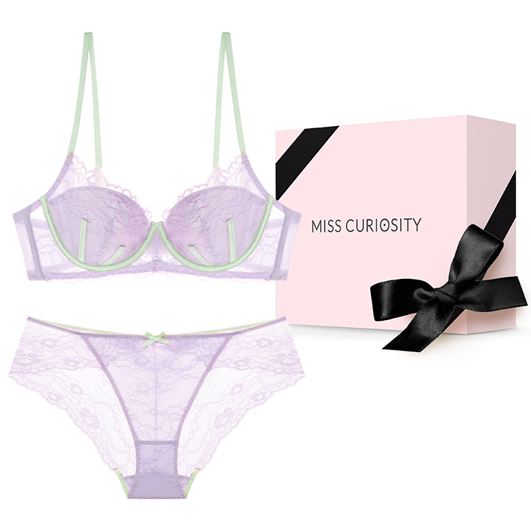 MISS CURIOSITY FW22