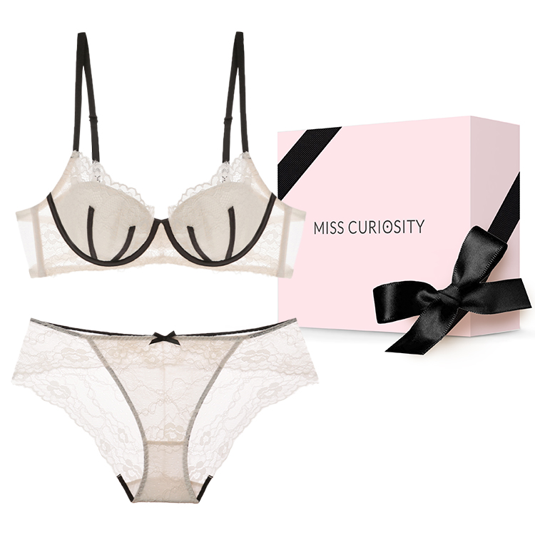 MISS CURIOSITY FW22