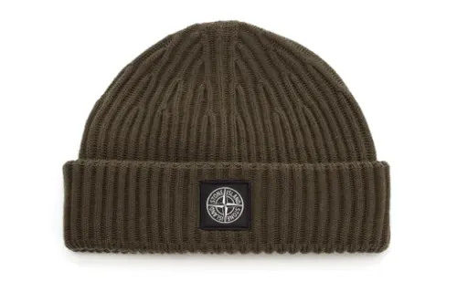 STONE ISLAND Beanies Men's Jasper