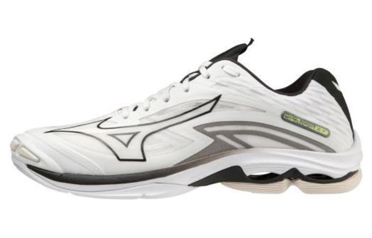 Mizuno Wave Lightning Z7