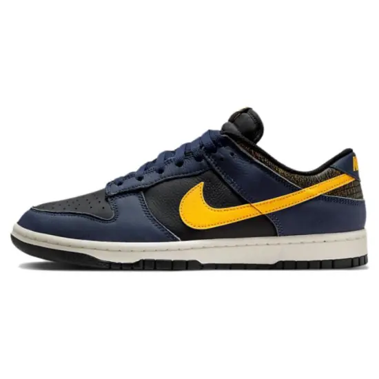 Nike Dunk Low Vintage Michigan