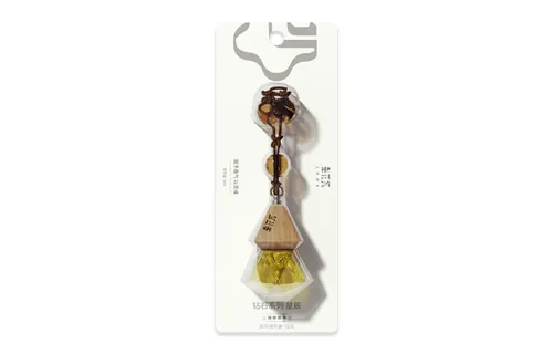 Perfume, diamond aromatherapy, pendant for auto with a light fragrance, long lasting light fragrance