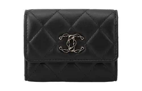 CHANEL Lambskin Card Holder, Wallet Women's Black