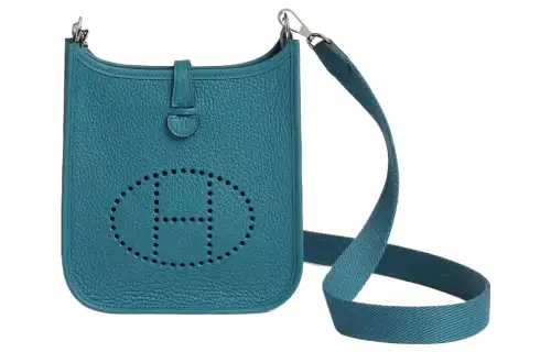 HERMES Evelyne Clemence Bullock Leather Crossbody Bag, Shoulder Bag 16 Women's D2 NEW BLEU JEAN New Denim Blue
