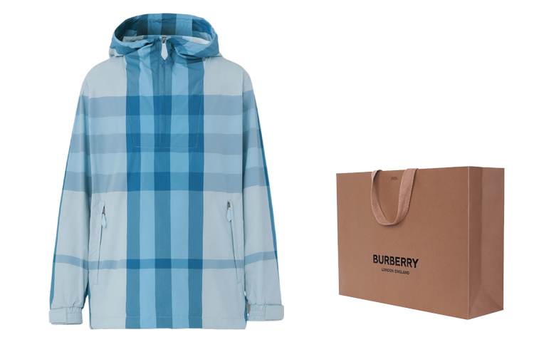 Burberry SS22   