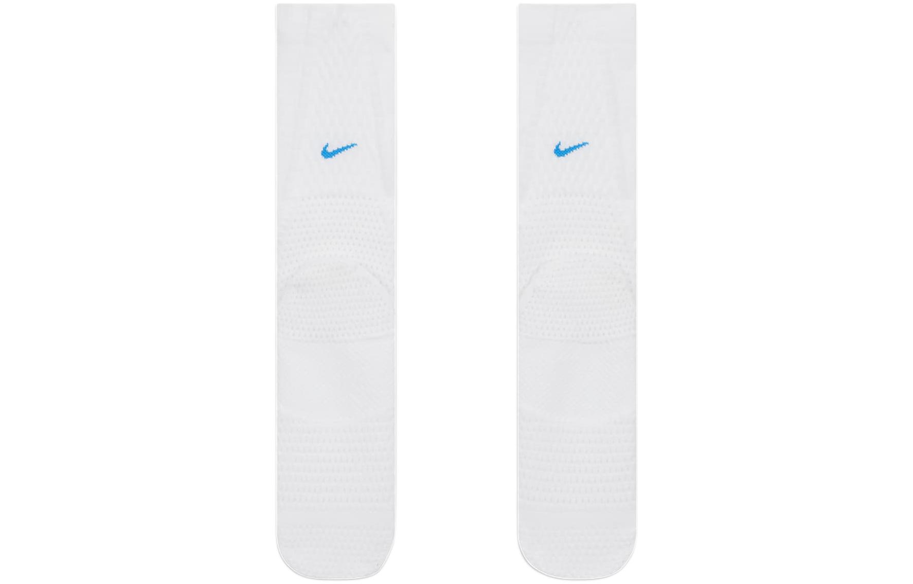 Nike Sabrina Dri-FIT ADV Unicorn   1