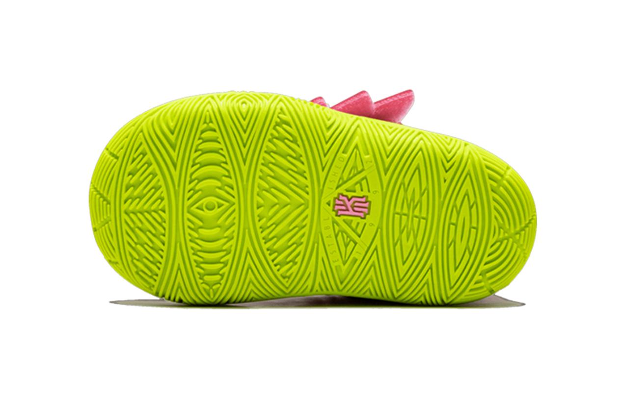 SPONGEBOB SQUAREPANTS x Nike Kyrie 5 5
