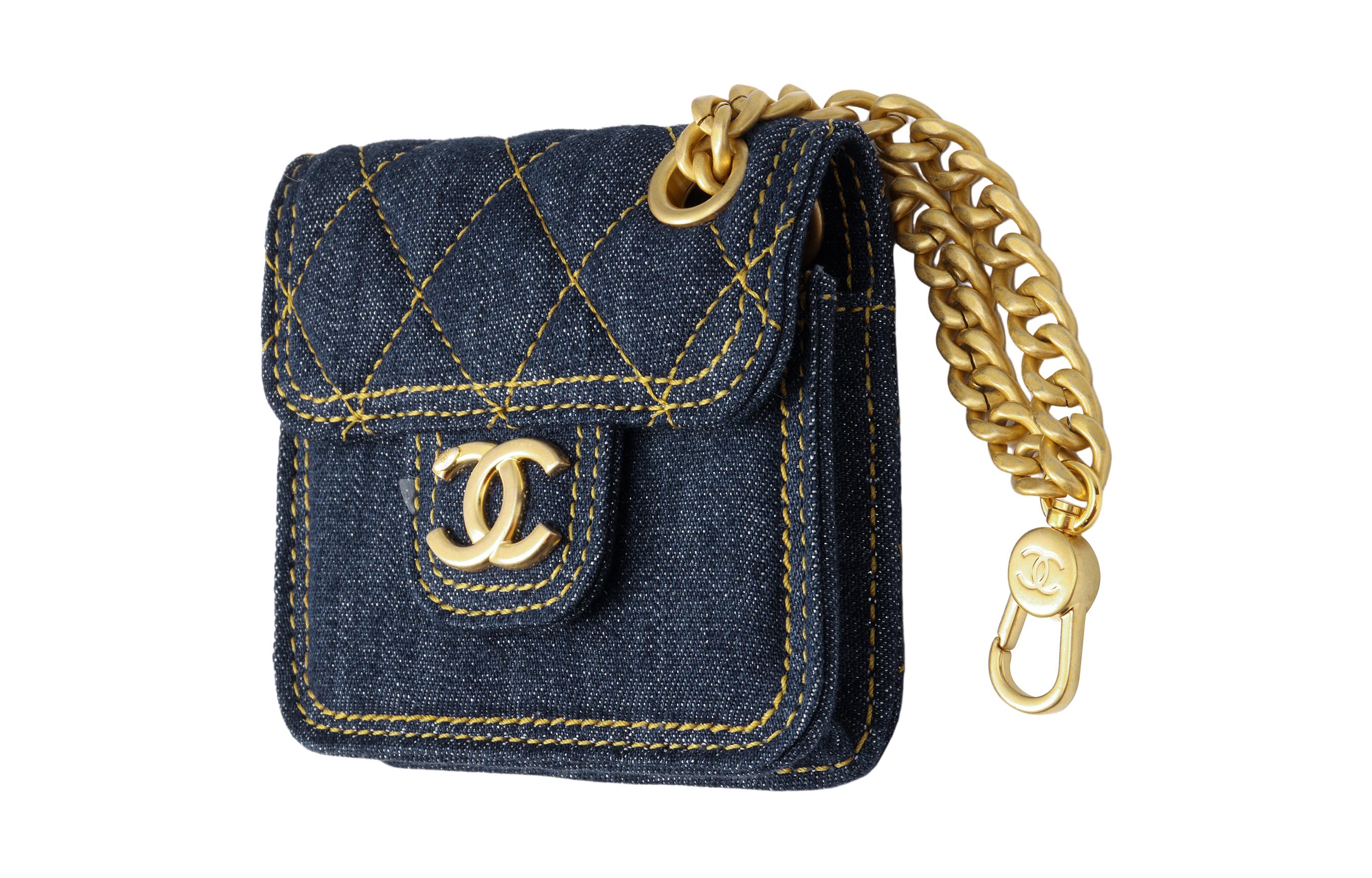 Женская сумка Chanel 23S Double You Logo (синяя) — фото 2