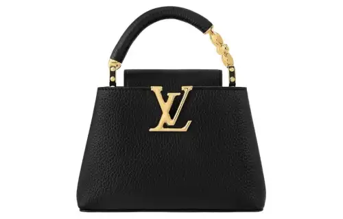 LOUIS VUITTON M23944 Capucines Mini