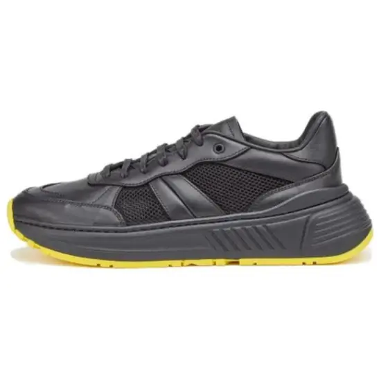 Bottega Veneta Casual Shoes Men Low-Top Black