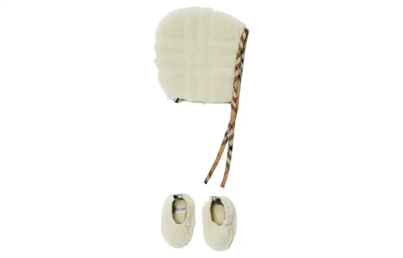 Burberry Polyester, Acrylic Beanies Baby White