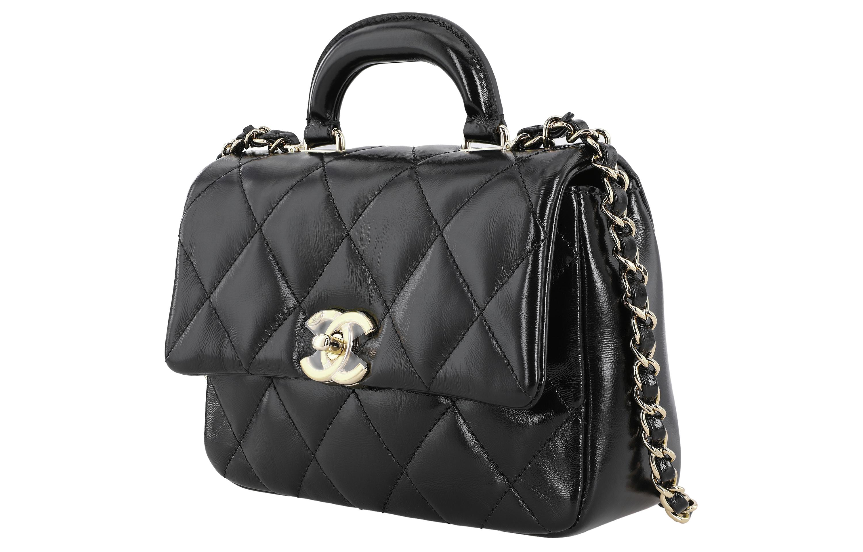 CHANEL Chanel, classic design golden straps with diamond pattern, polishing cloth, black one-shoulder bag