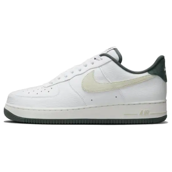 Nike Air Force 1 Low '07 LV8 Vintage Green