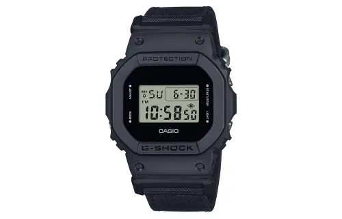 CASIO Men G-SQUAD Series Black Watch DW-5600BCE-1PR