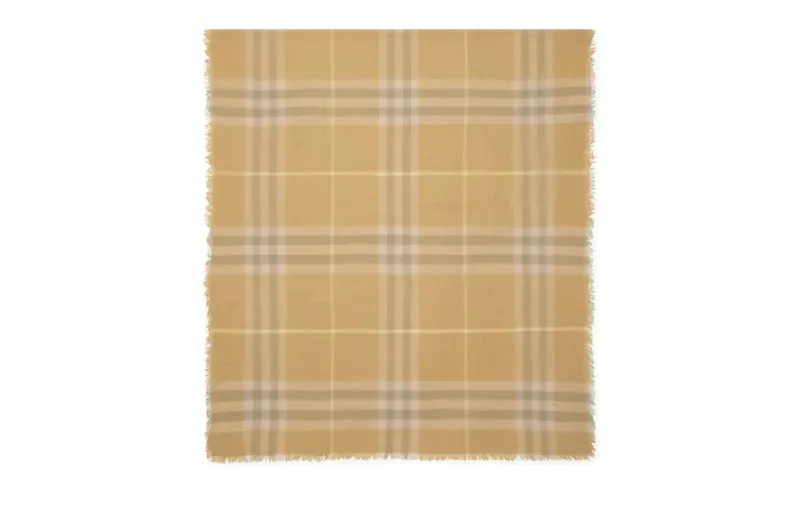 Burberry Vintage Check Wool Scarf