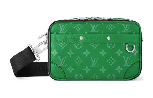 LOUIS VUITTON MessengerAlpha Leather Shoulder Bag, Crossbody Bag Men's Green