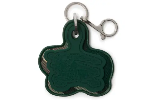 Burberry Ekd Logo debossed Leather Keyring