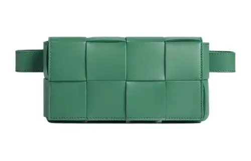 Bottega Veneta CASSETTE Lambskin Fanny Pack Women's Green
